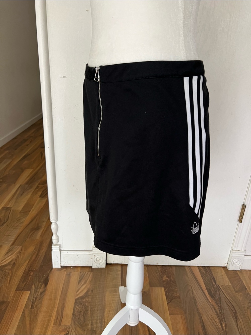 adidas Black Mini Skirt with White Three-Stripes, Zip Front, Y2K, Small, EUC